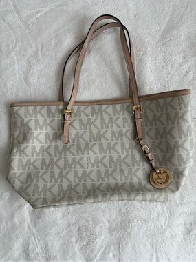 Michael Kors Vanilla MK Monogram Jet Set Tote Bag